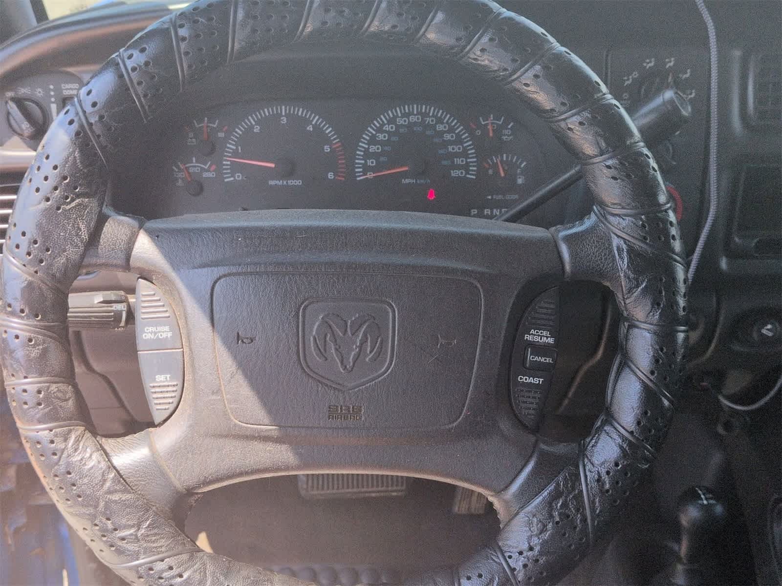 Thumbnail: 2001 Dodge Ram 1500 - 18