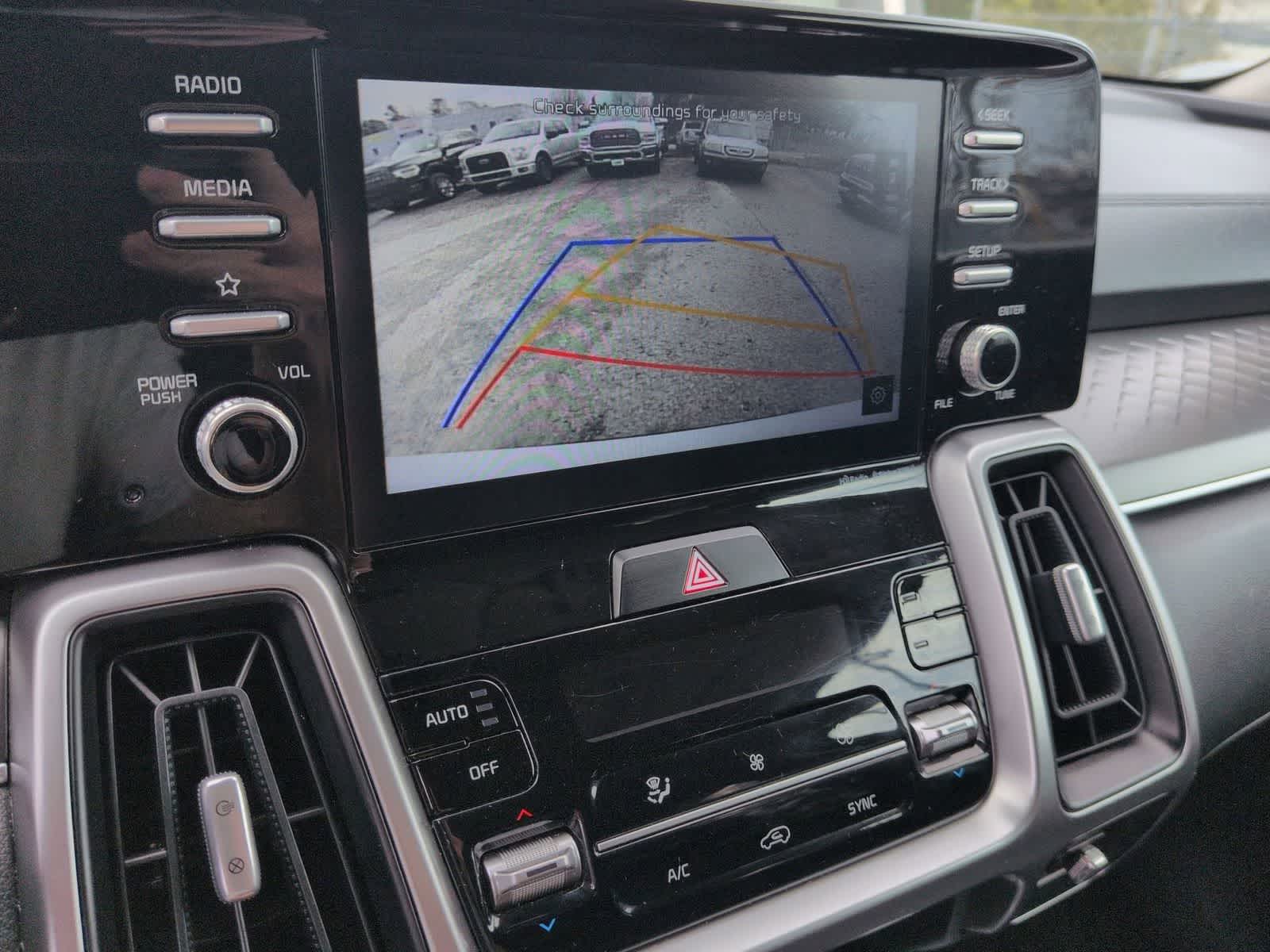 Thumbnail: 2021 Kia Sorento - 26