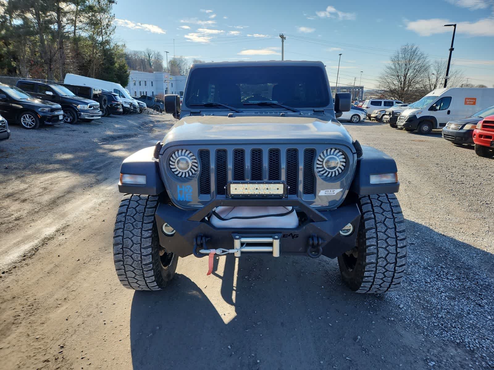 Thumbnail: 2021 Jeep Wrangler - 9