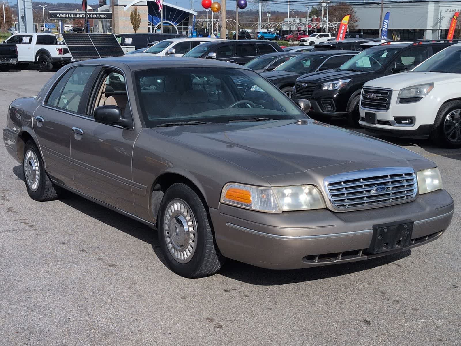Thumbnail: 2001 Ford Crown Victoria - 2