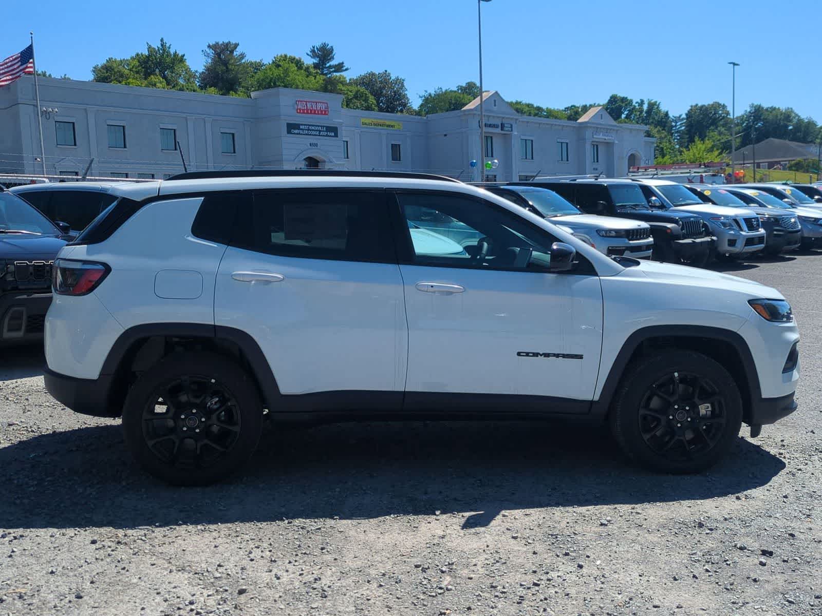 Thumbnail: 2026 Jeep Compass - 9