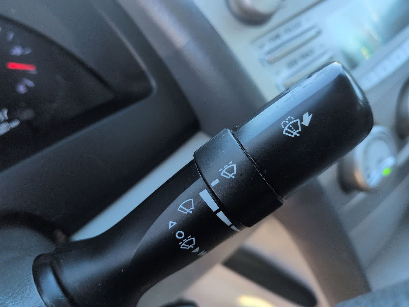 Thumbnail: 2011 Toyota Camry - 23