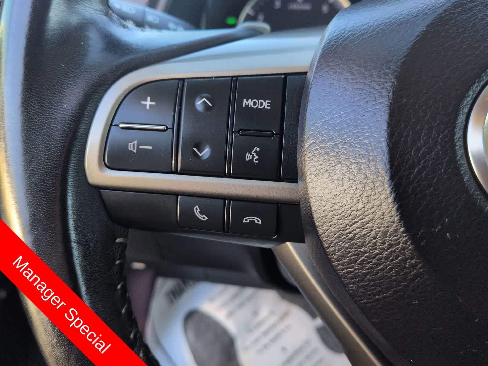 Thumbnail: 2022 Lexus RX - 21