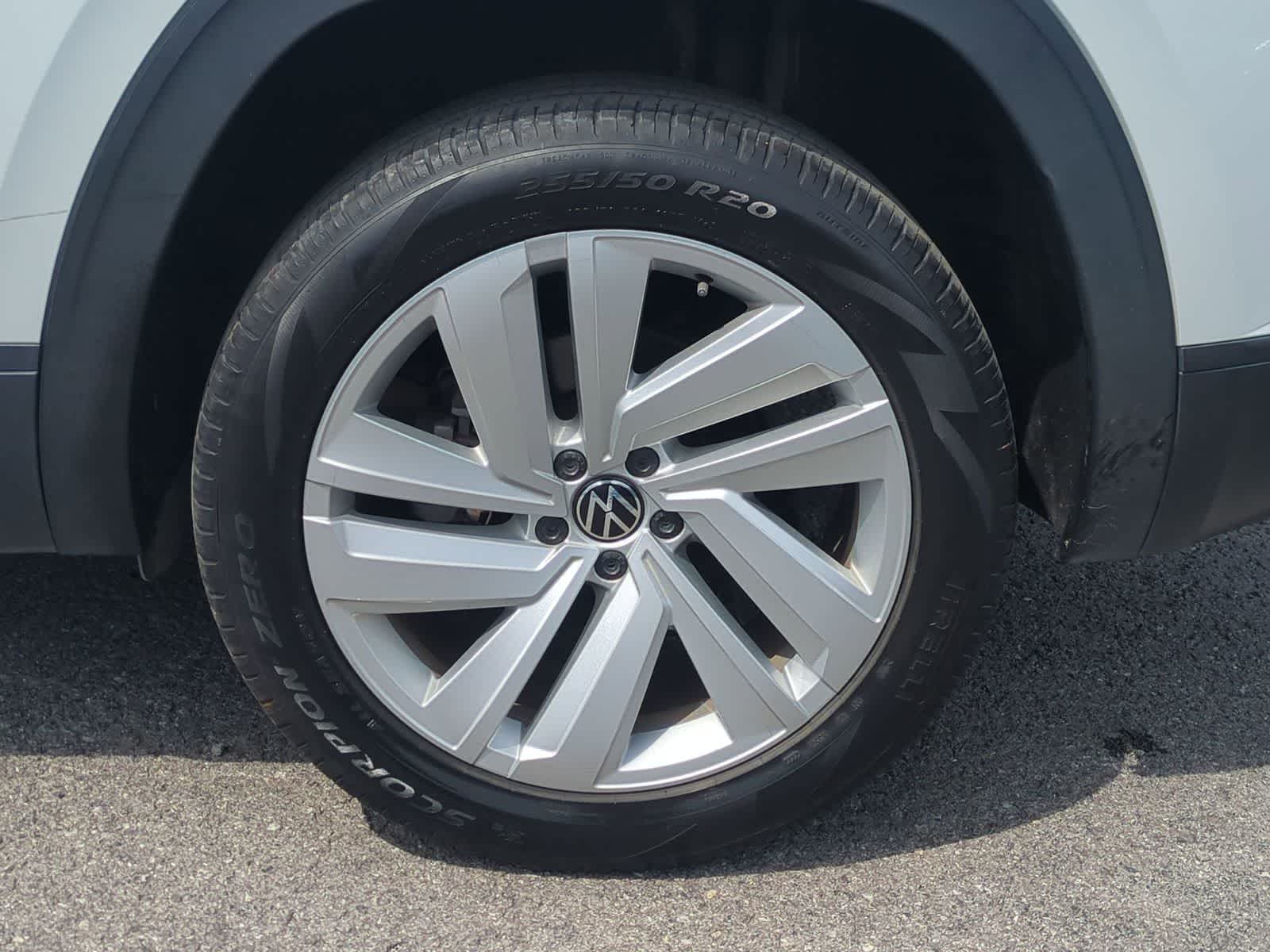 Thumbnail: 2021 Volkswagen Atlas - 13