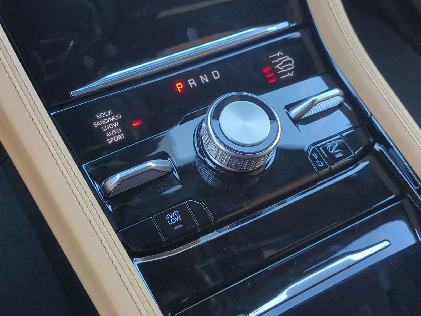 Thumbnail: 2026 Jeep Grand Cherokee - 35