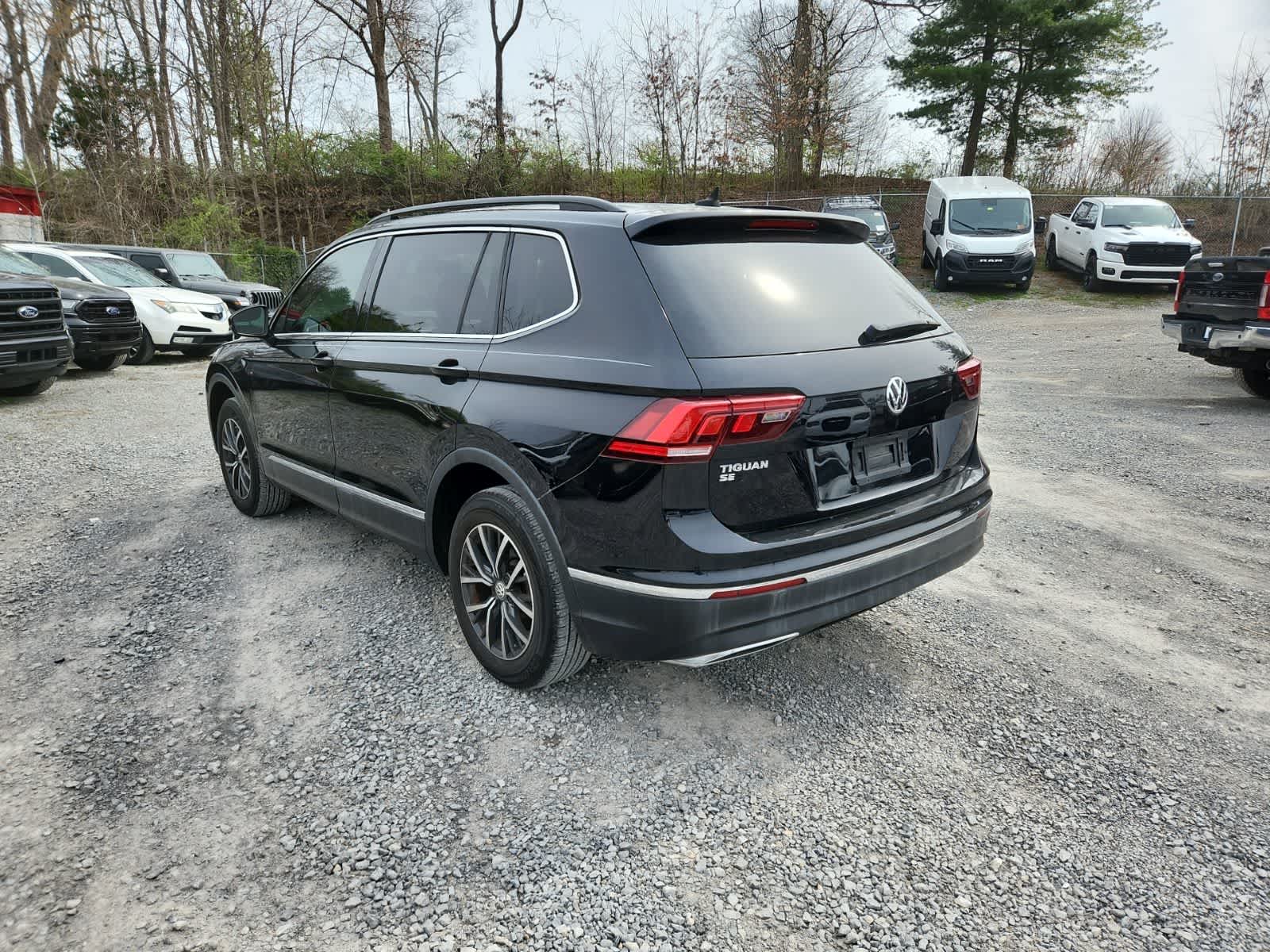 Thumbnail: 2020 Volkswagen Tiguan - 3