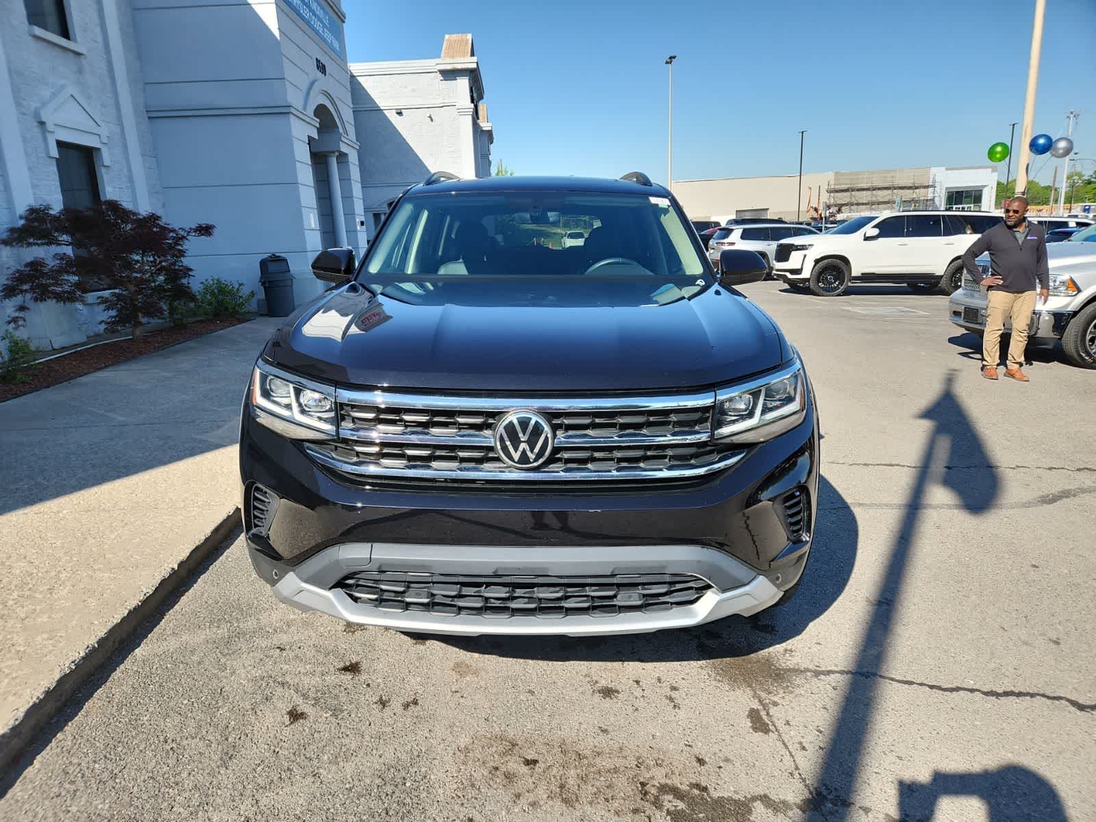 Thumbnail: 2021 Volkswagen Atlas - 8