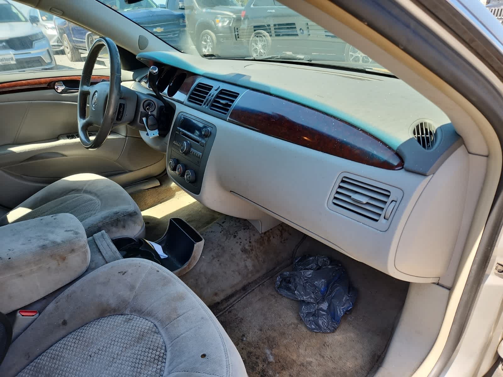 Thumbnail: 2008 Buick Lucerne - 17