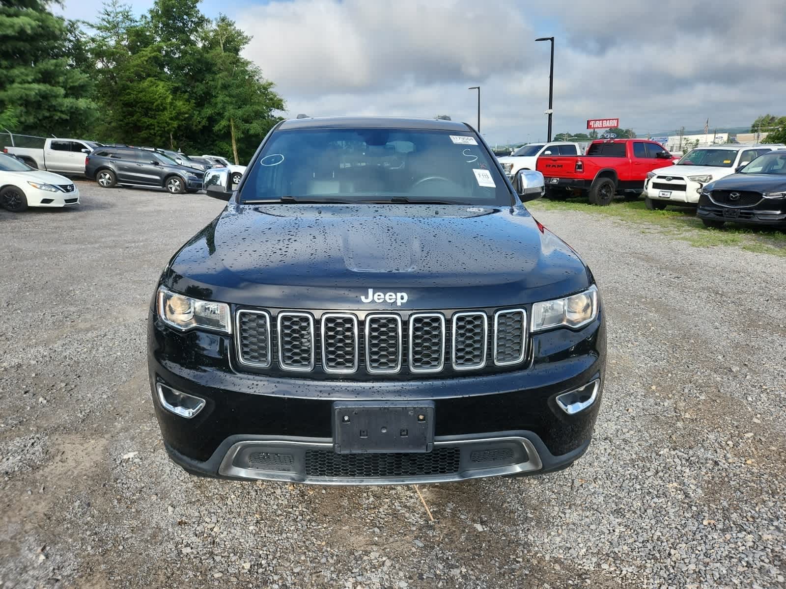 Thumbnail: 2018 Jeep Grand Cherokee - 8