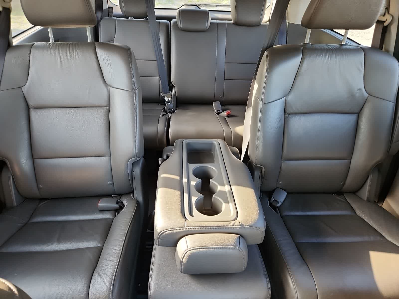 Thumbnail: 2012 Honda Odyssey - 20