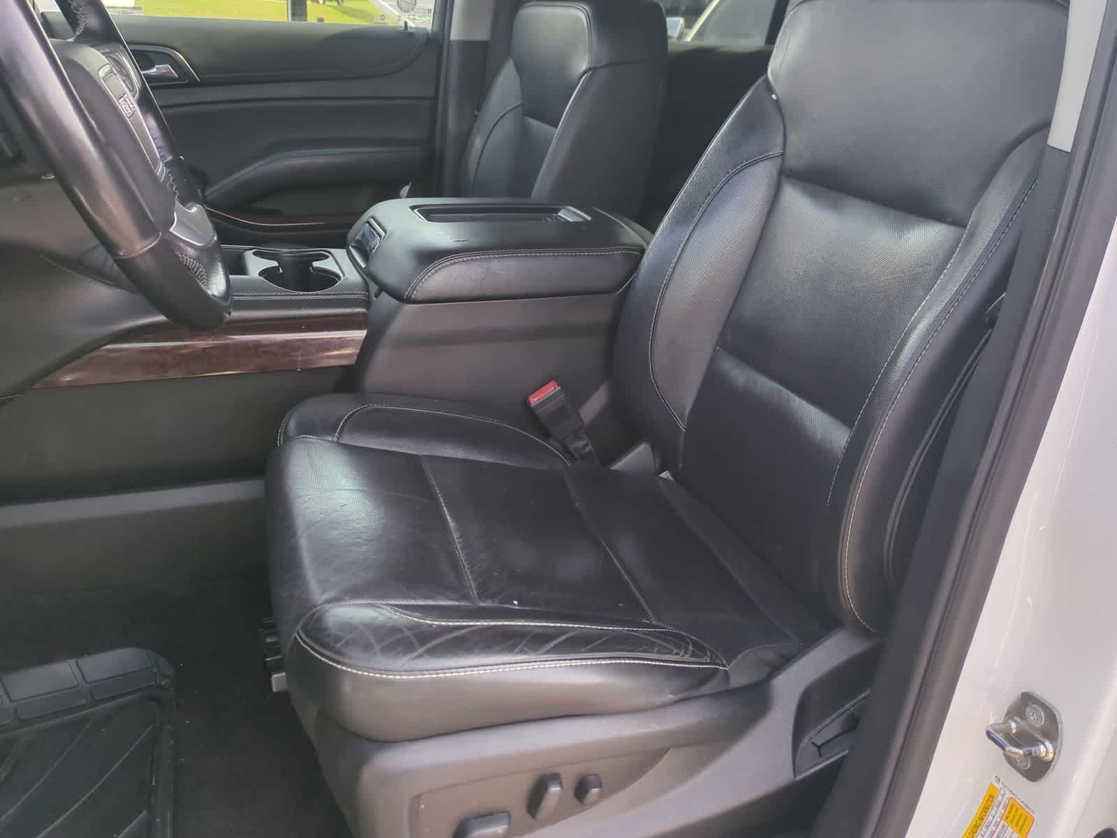 Thumbnail: 2020 GMC Yukon - 17