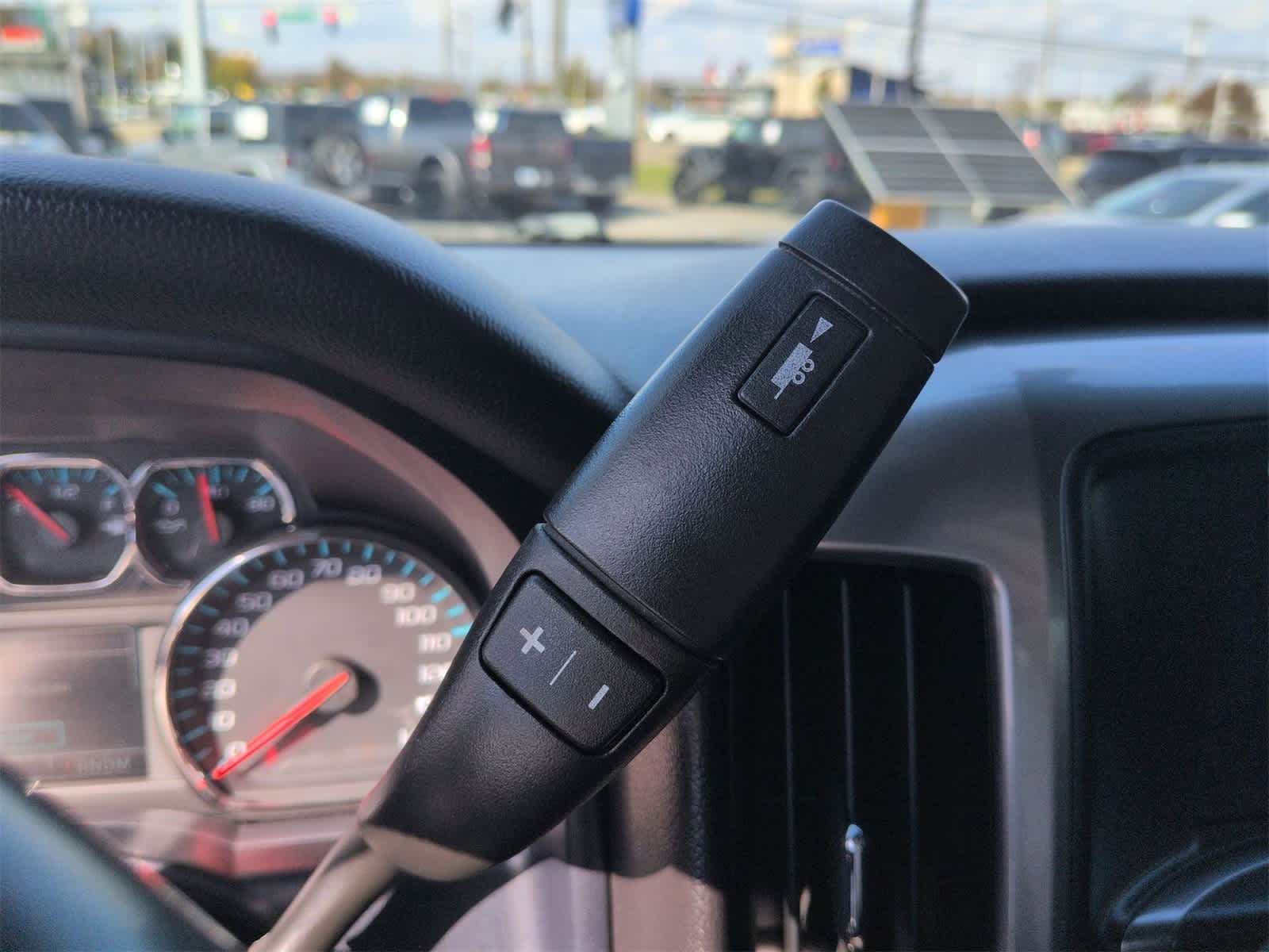 Thumbnail: 2015 Chevrolet Silverado 1500 - 28