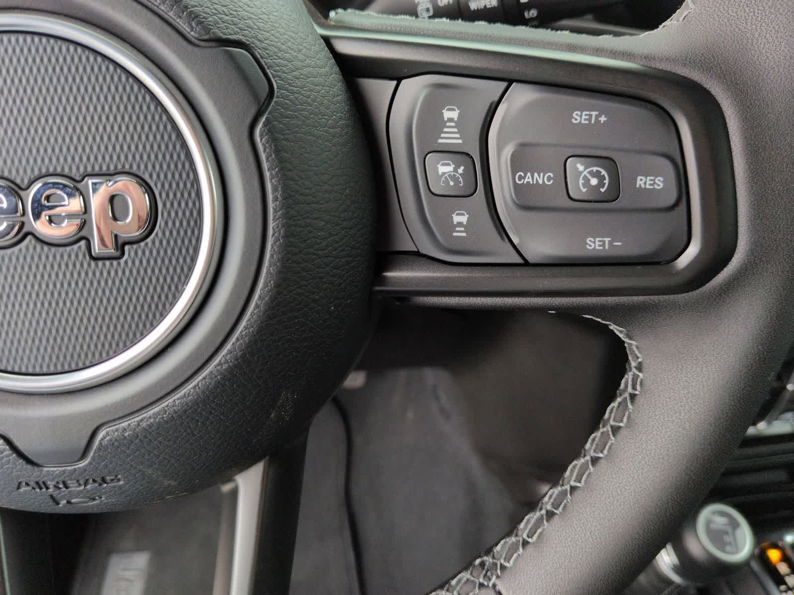 Thumbnail: 2026 Jeep Wrangler - 23