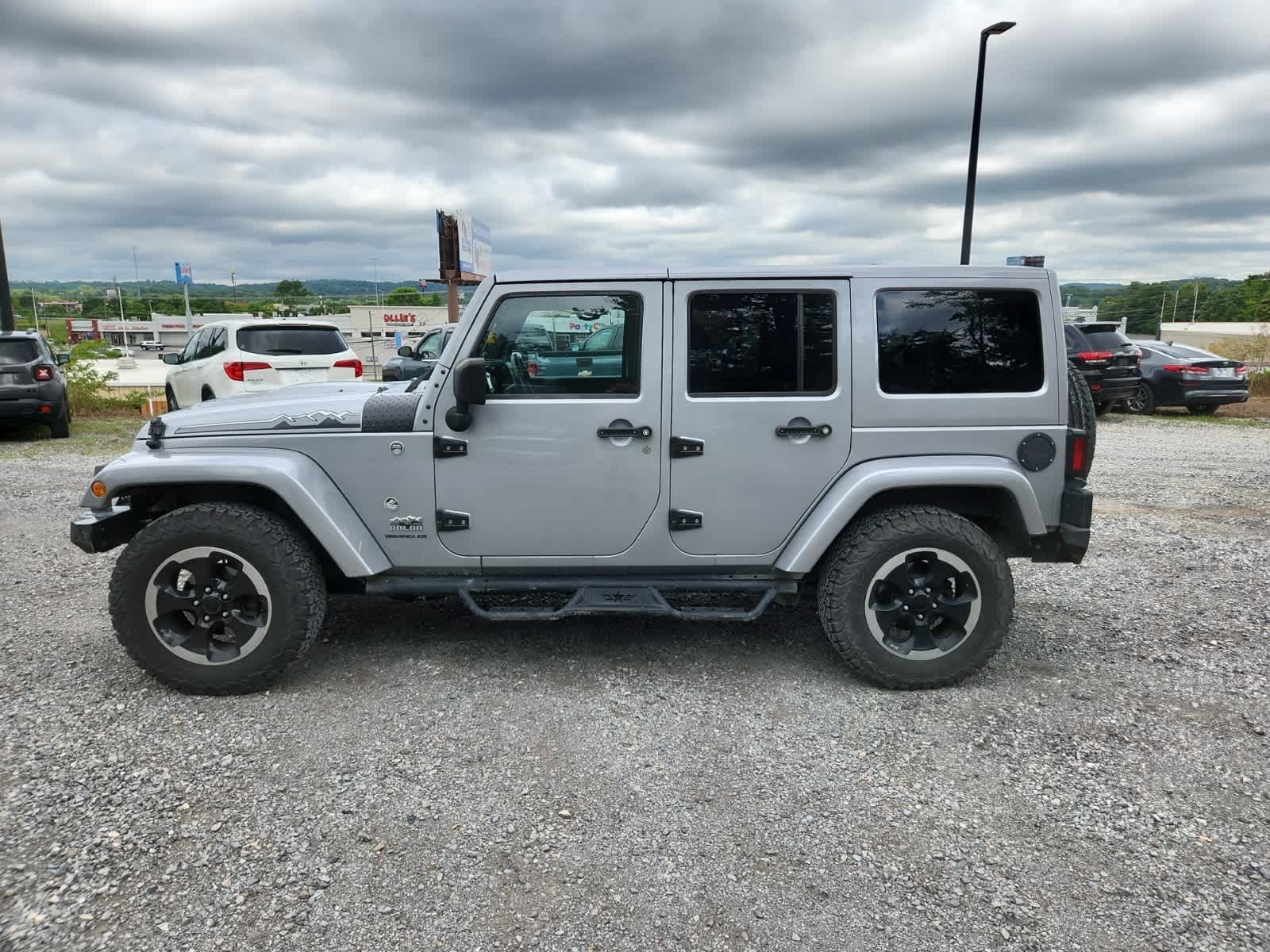 2014 Jeep Wrangler Unlimited Polar Edition 2