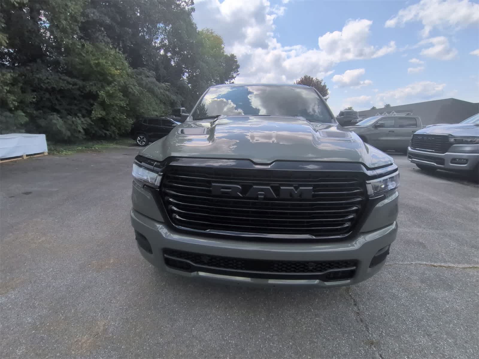 Thumbnail: 2026 RAM 1500 - 3