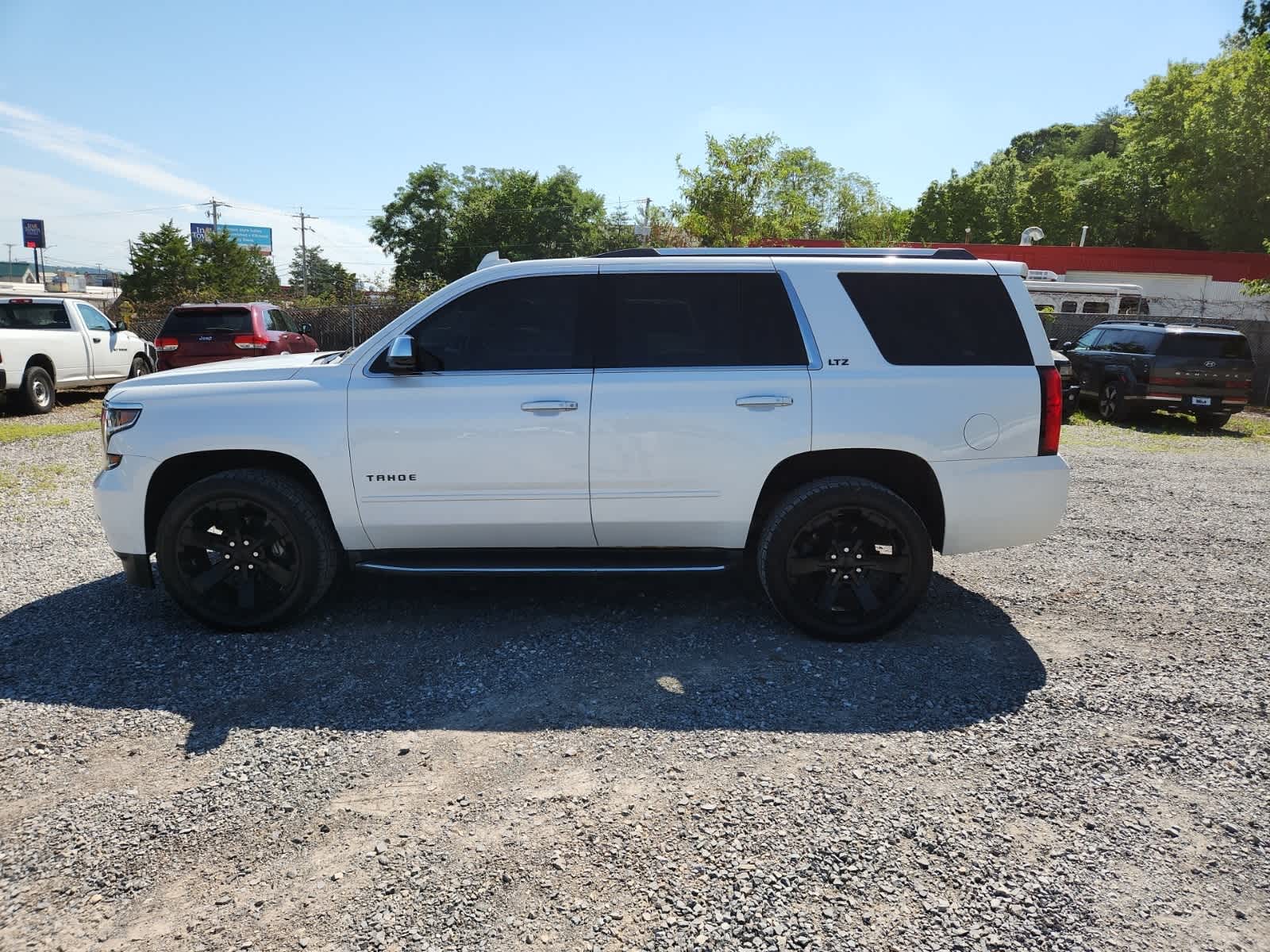 Thumbnail: 2016 Chevrolet Tahoe - 2