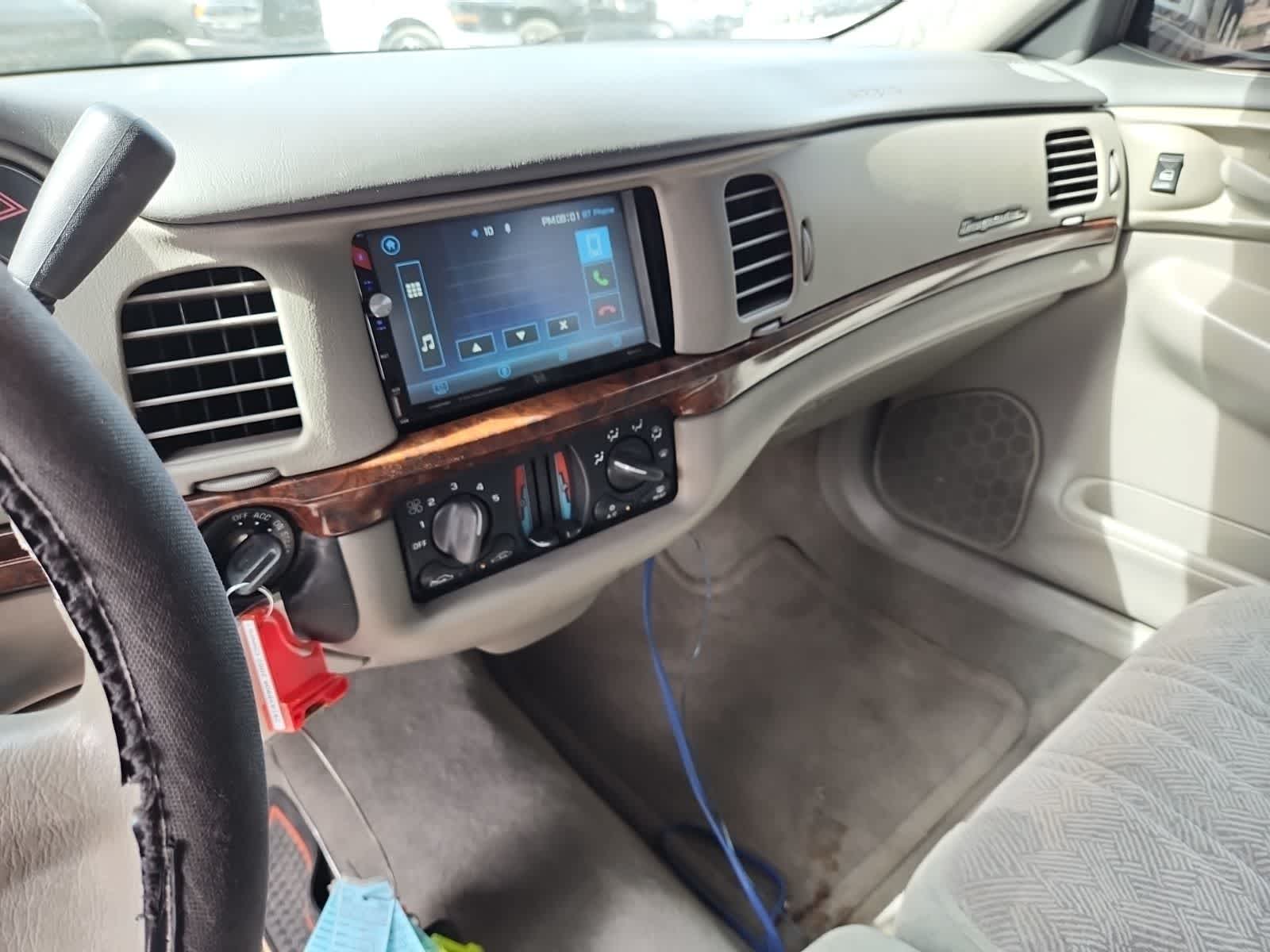 Thumbnail: 2002 Chevrolet Impala - 10