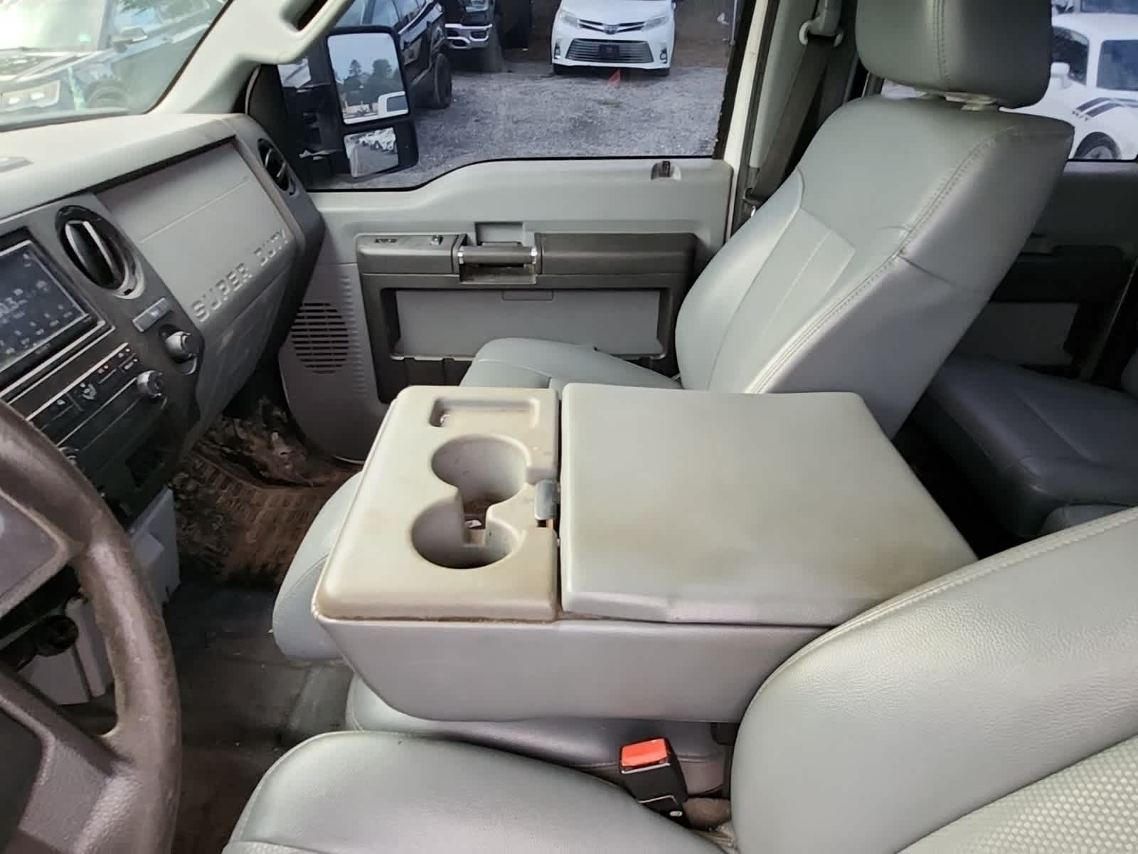 Thumbnail: 2015 Ford Econoline - 11