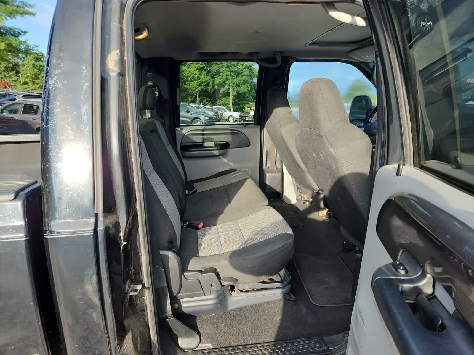 Thumbnail: 2004 Ford Econoline - 23