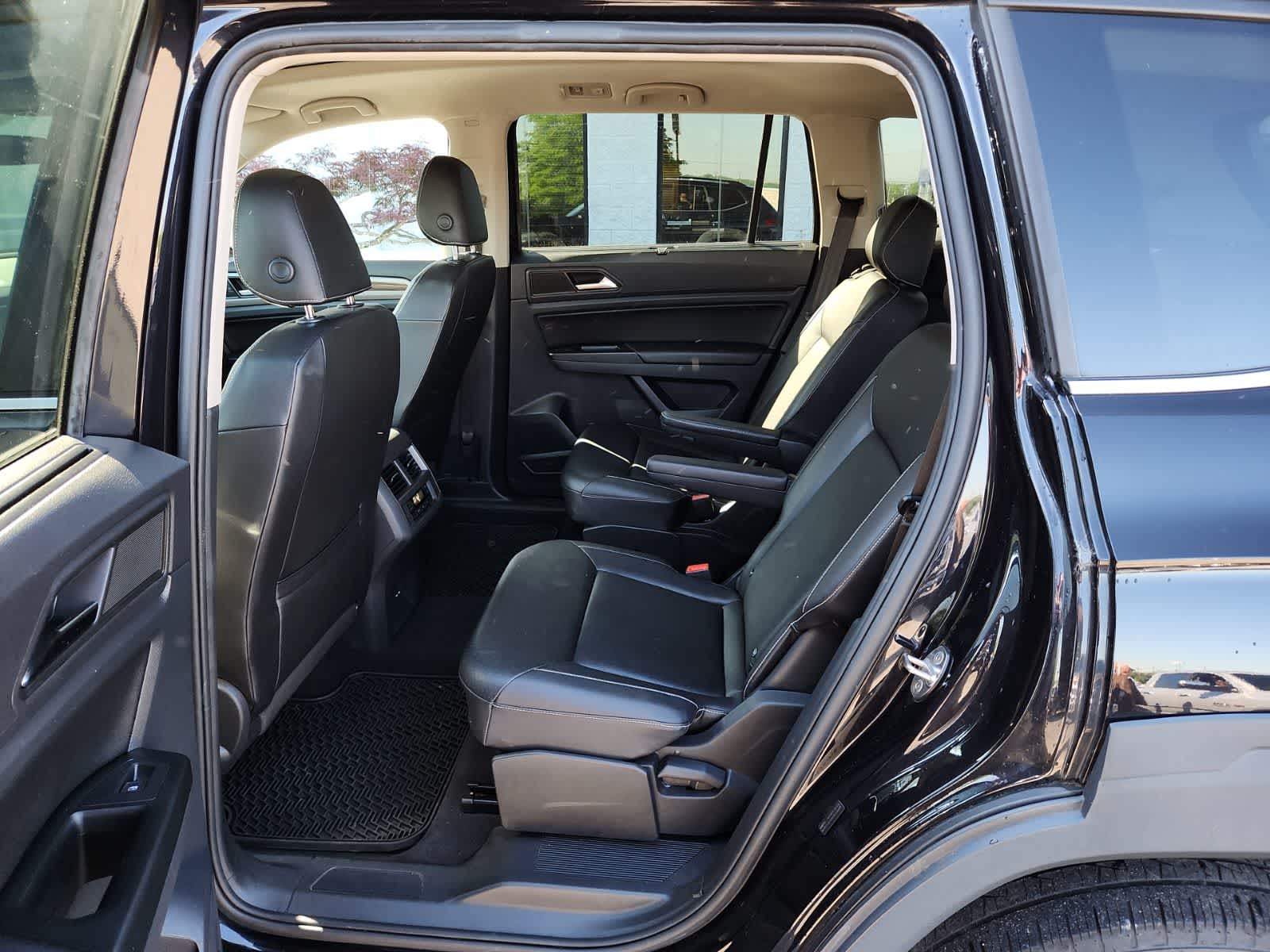 Thumbnail: 2021 Volkswagen Atlas - 27