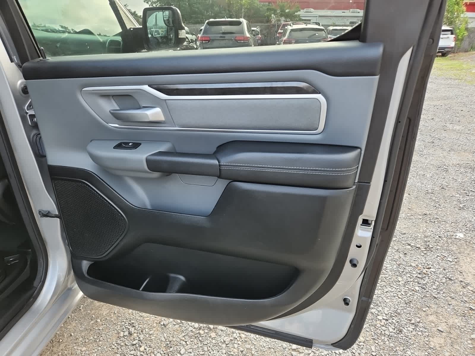 Thumbnail: 2020 RAM 1500 - 25