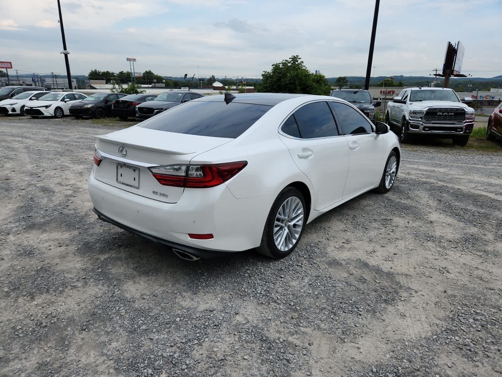 Thumbnail: 2018 Lexus ES - 5