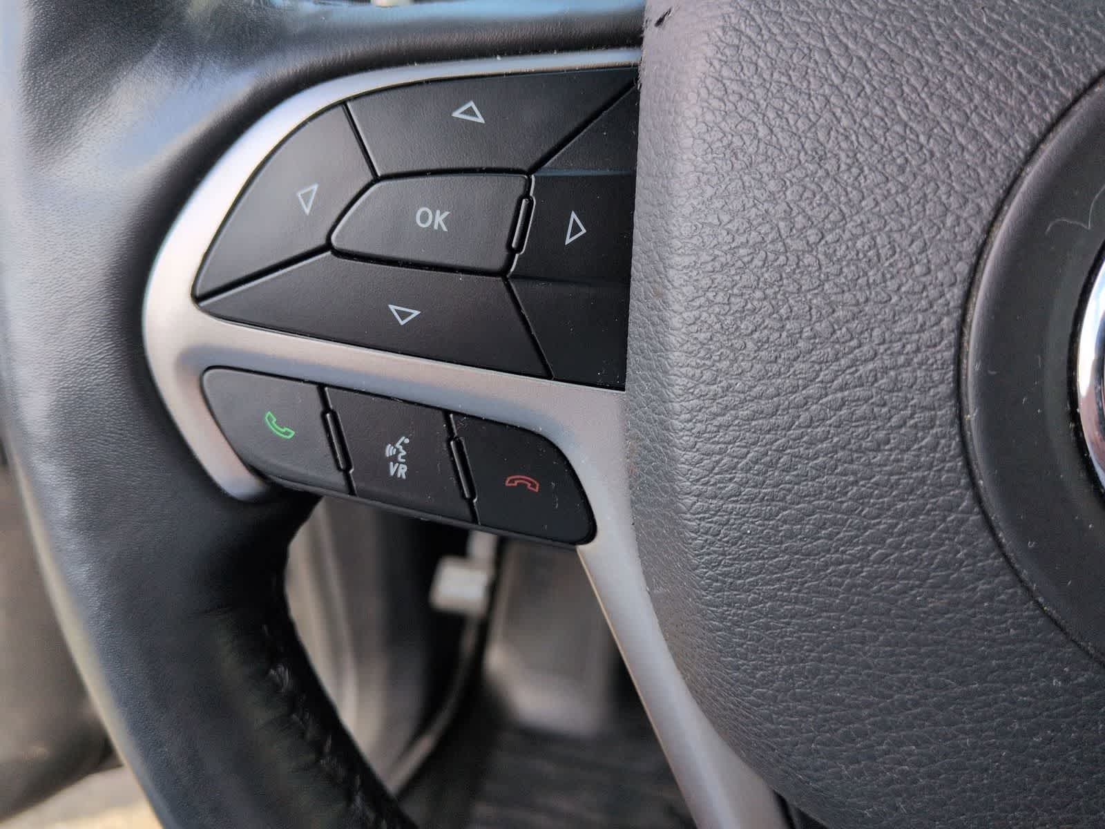 Thumbnail: 2021 Jeep Grand Cherokee - 18