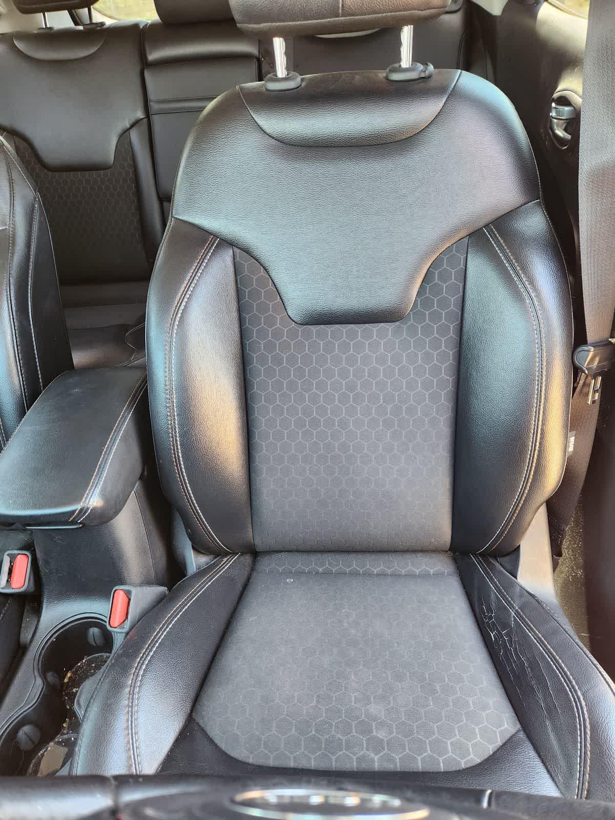 Thumbnail: 2018 Jeep Compass - 14