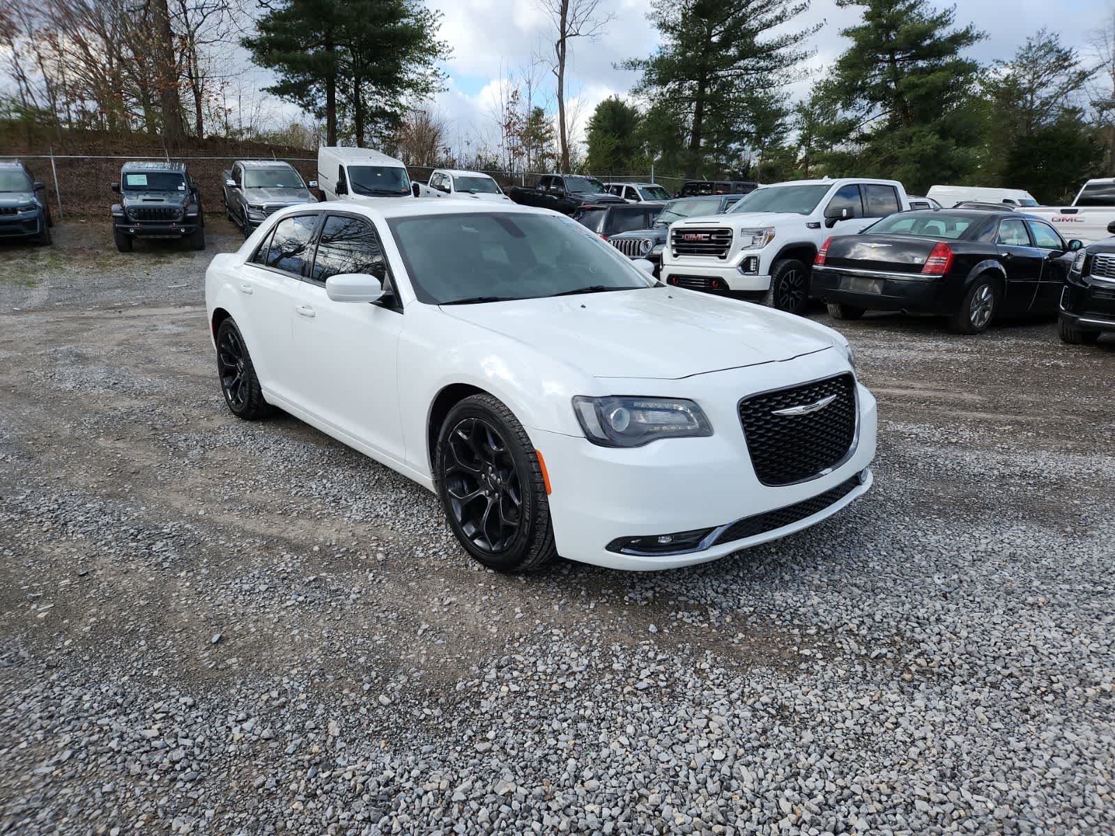 Thumbnail: 2019 Chrysler 300 - 7