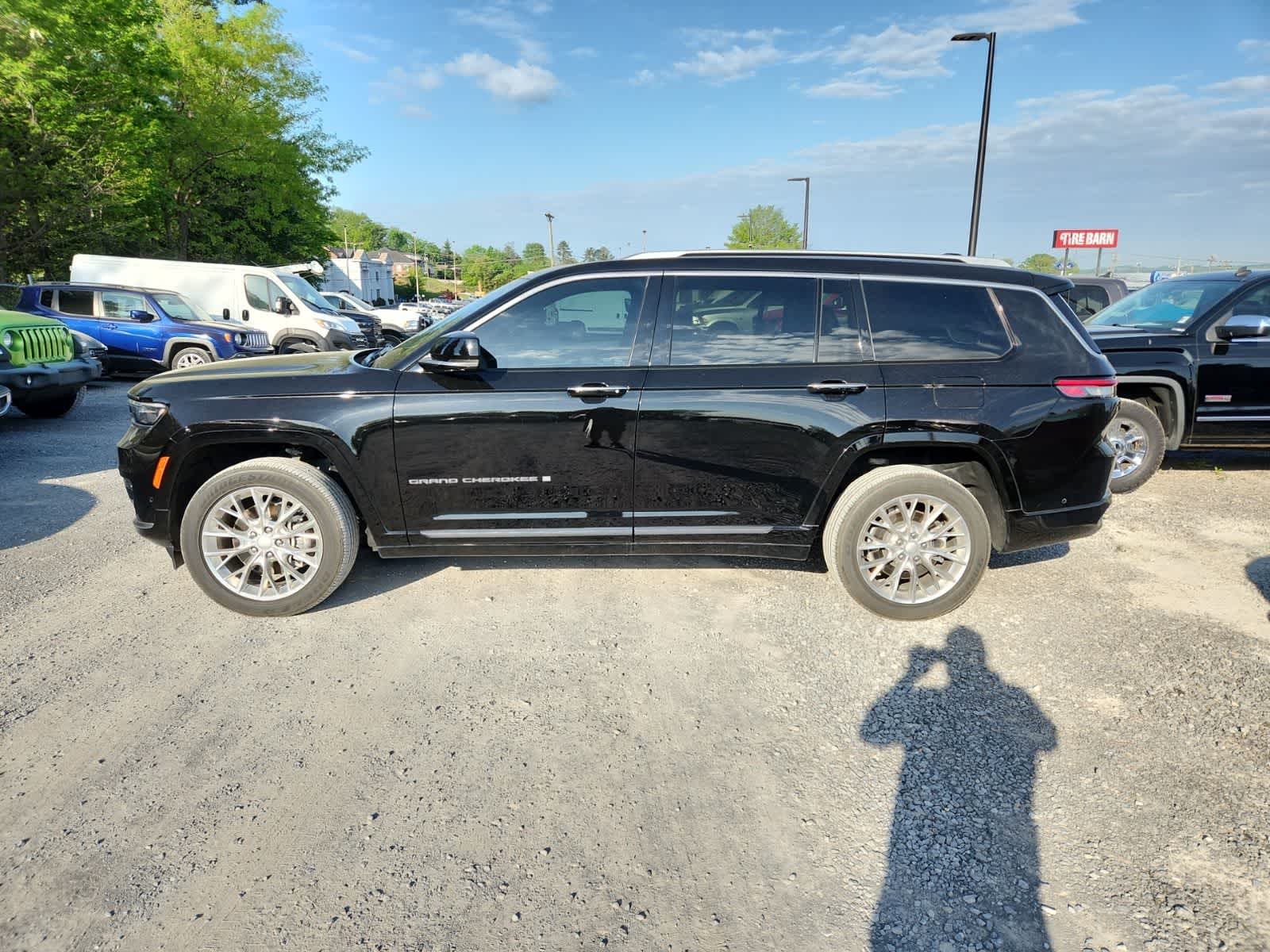 Thumbnail: 2021 Jeep Grand Cherokee L - 2