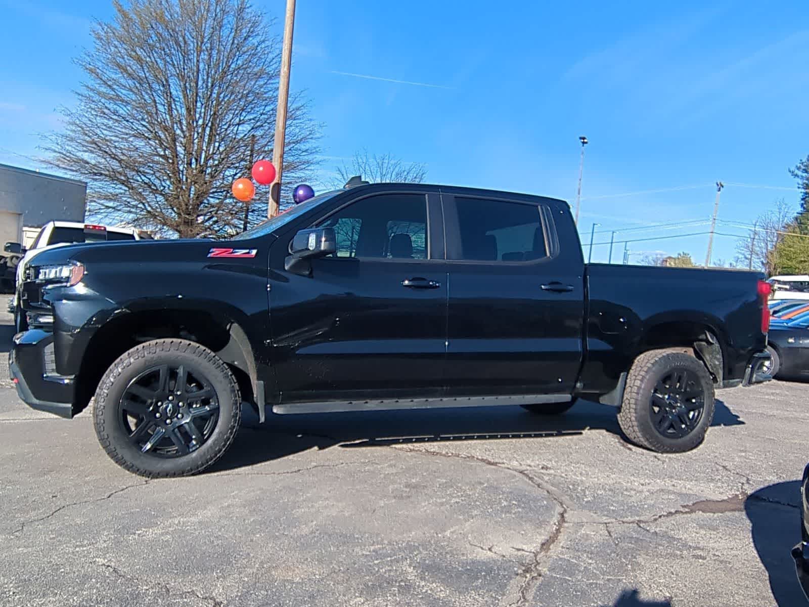 Thumbnail: 2022 Chevrolet Silverado 1500 - 5
