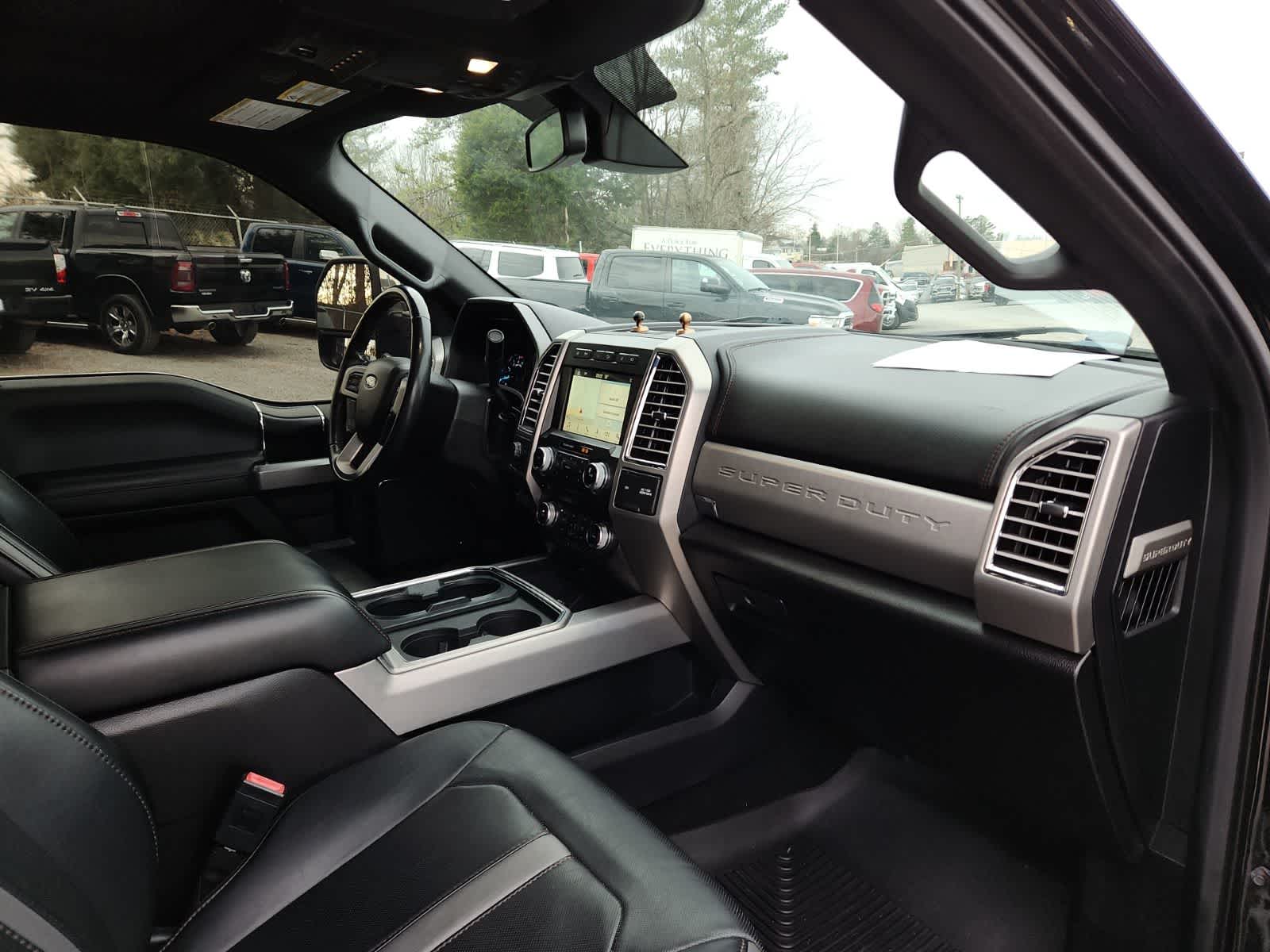 Thumbnail: 2018 Ford Econoline - 17