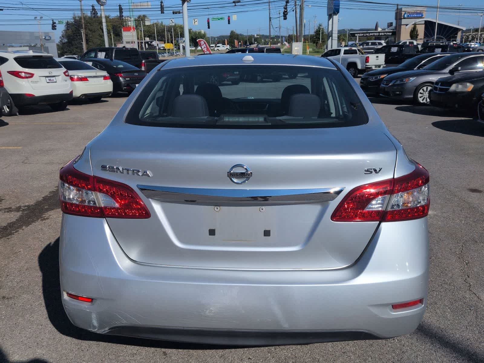 Thumbnail: 2015 Nissan Sentra - 7