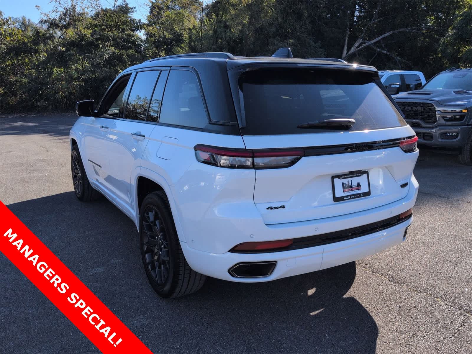 Thumbnail: 2025 Jeep Grand Cherokee - 6