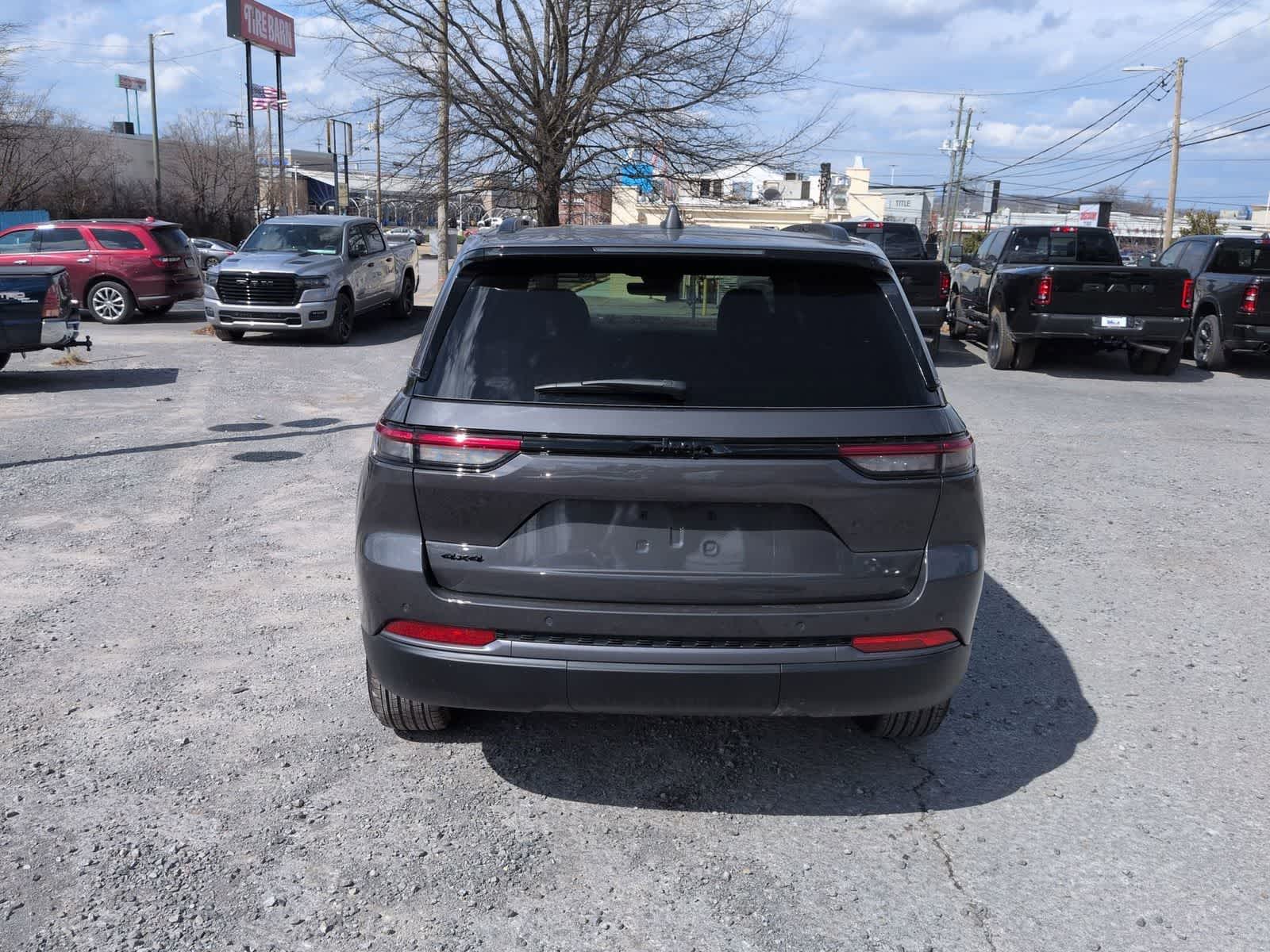 Thumbnail: 2026 Jeep Grand Cherokee - 7