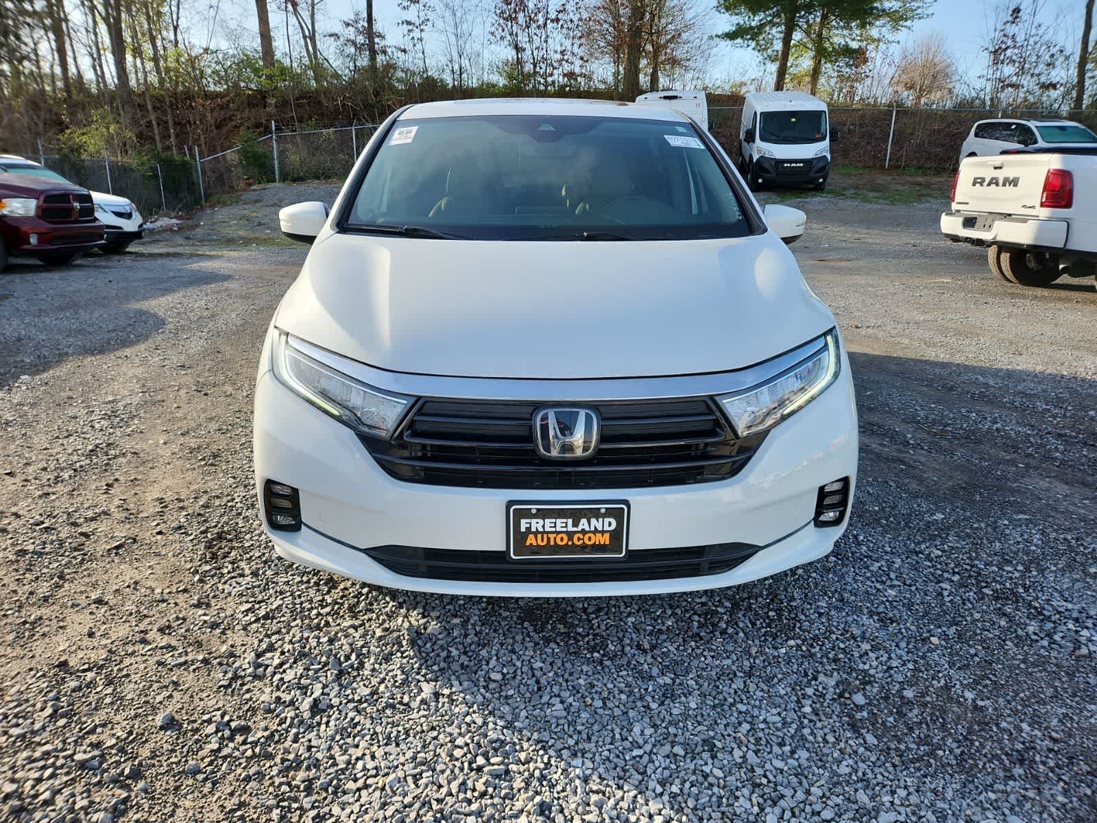 Thumbnail: 2023 Honda Odyssey - 8