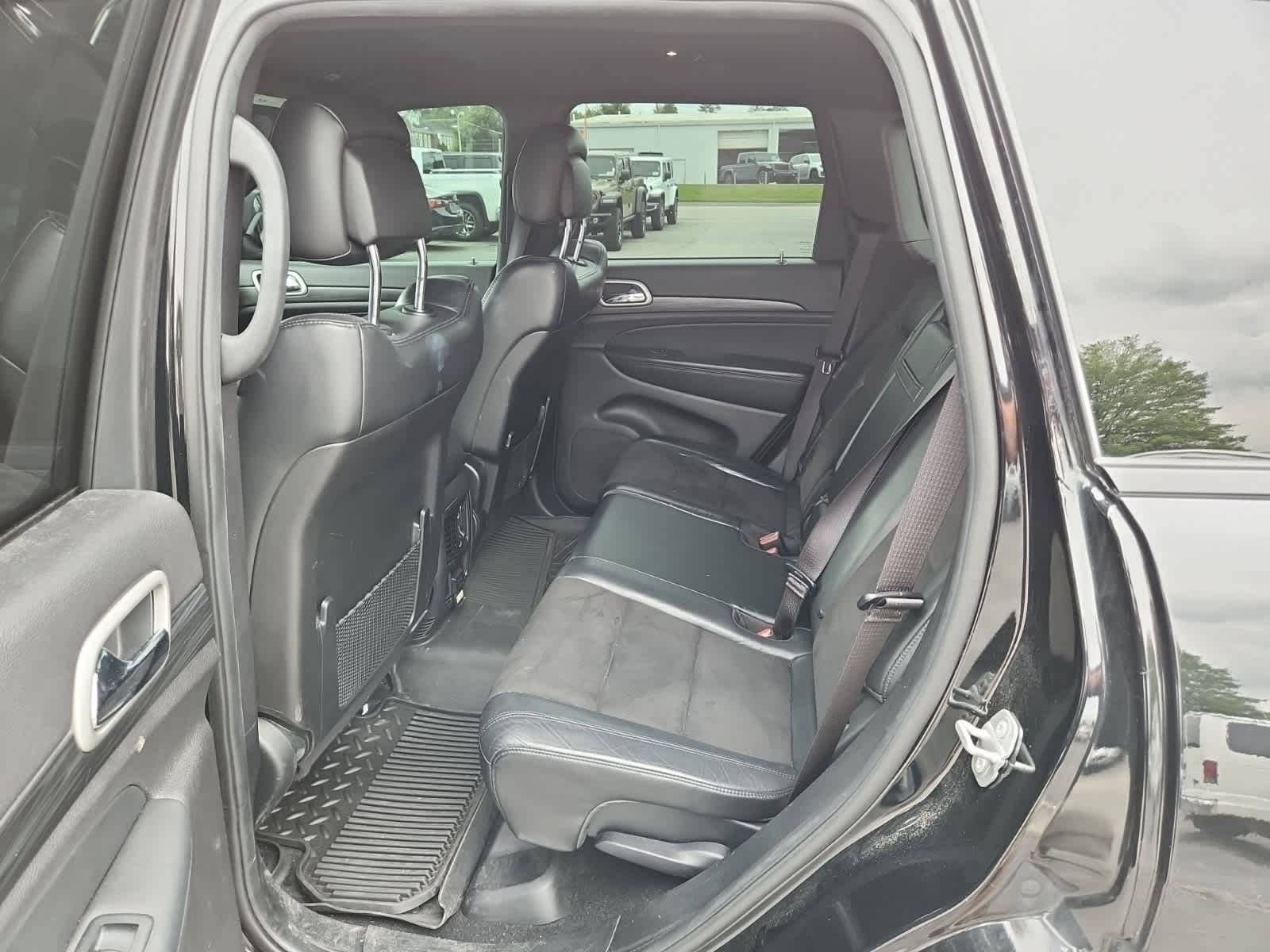 2021 Jeep Grand Cherokee Laredo 27
