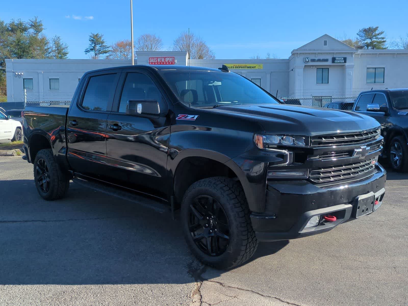 Thumbnail: 2022 Chevrolet Silverado 1500 - 2