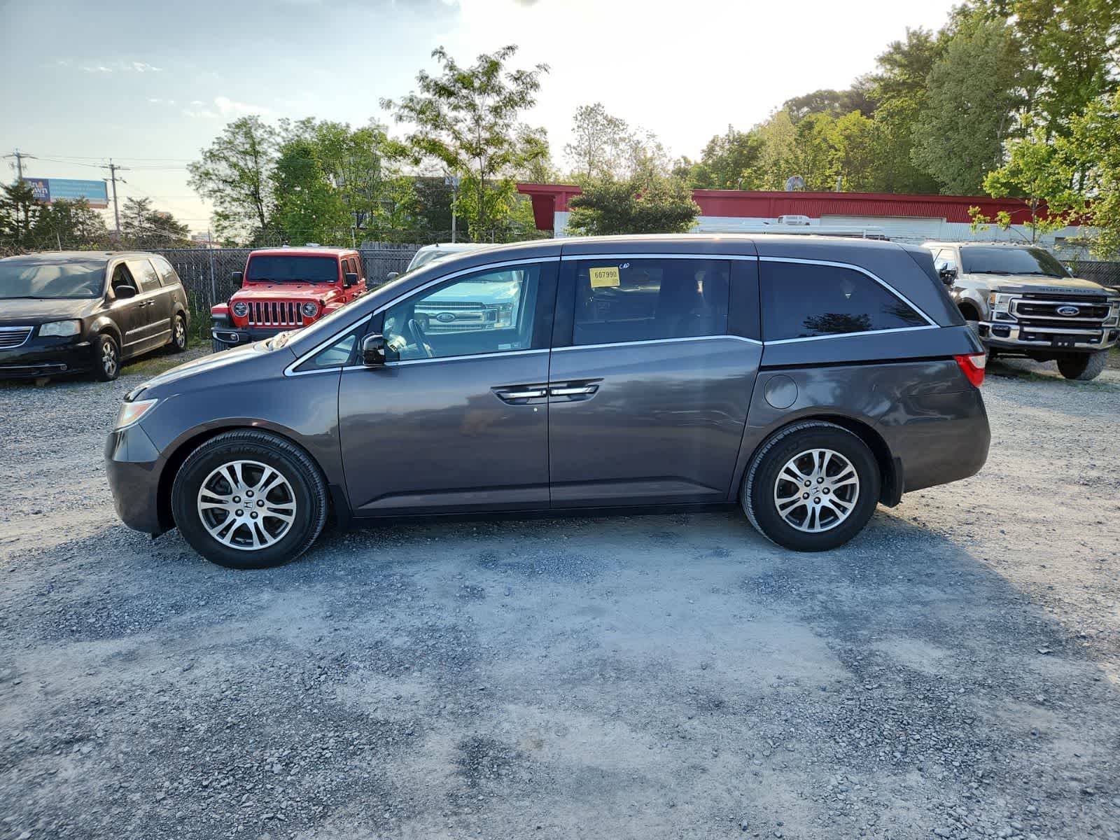 Thumbnail: 2012 Honda Odyssey - 2