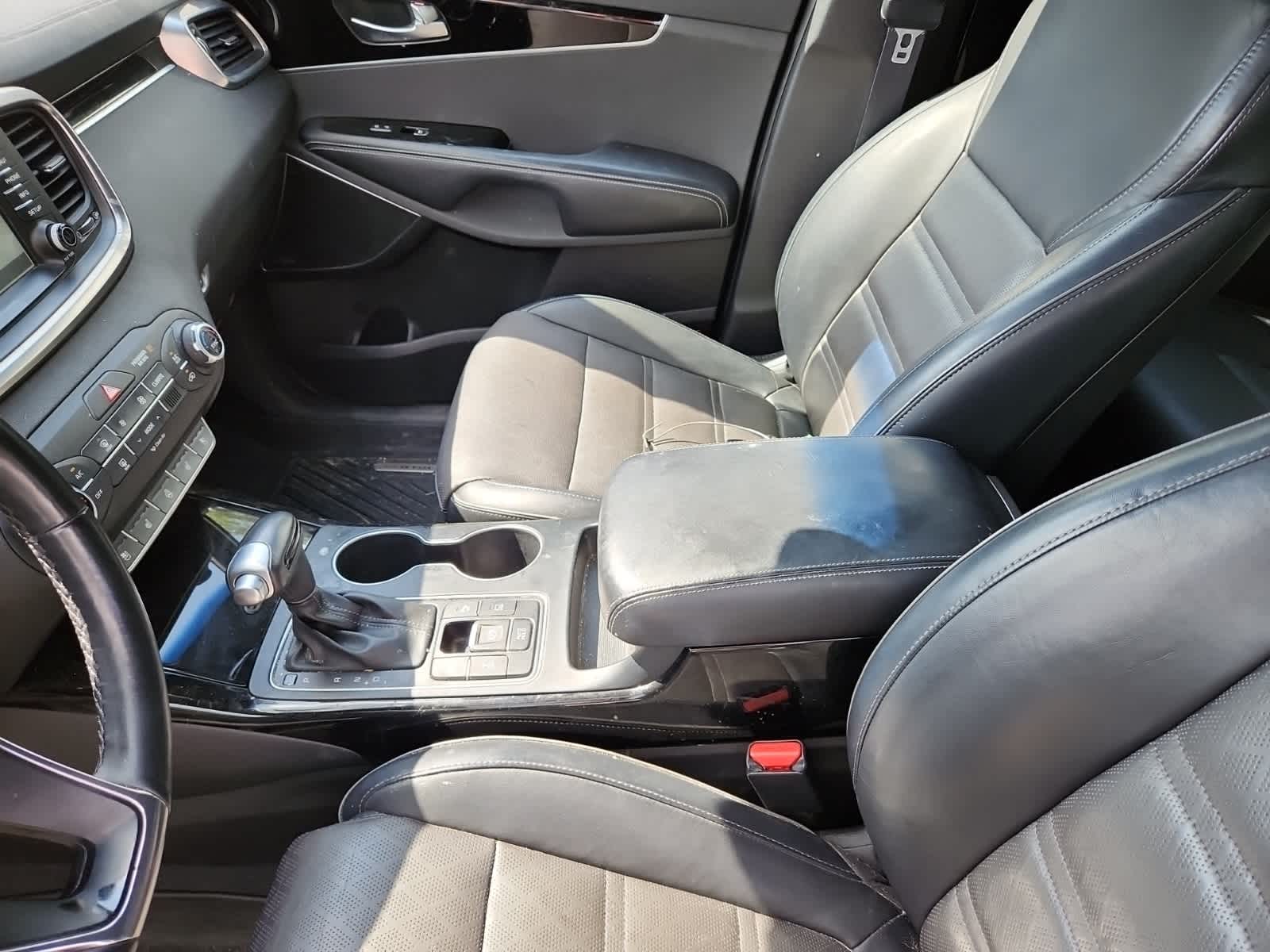 Thumbnail: 2018 Kia Sorento - 11