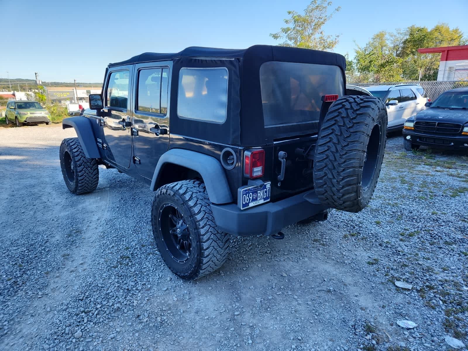 Thumbnail: 2015 Jeep Wrangler - 3