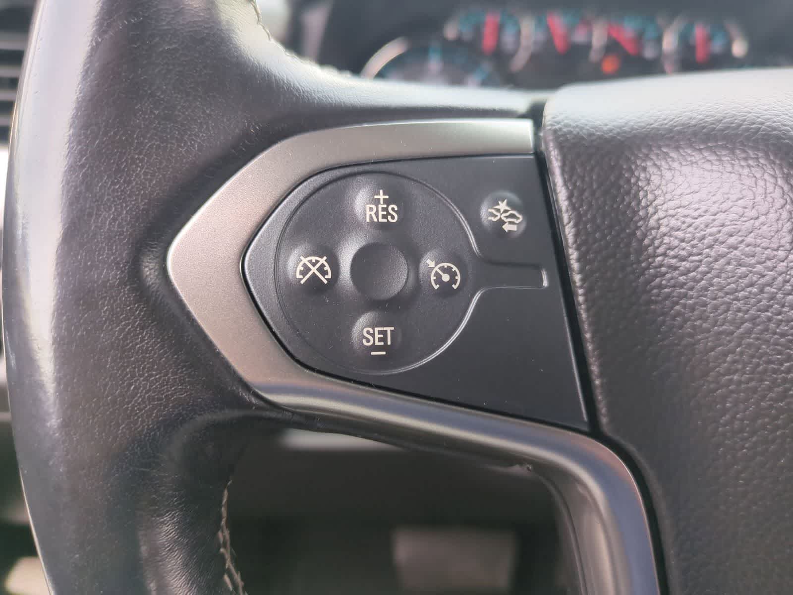 Thumbnail: 2020 Chevrolet Suburban - 22