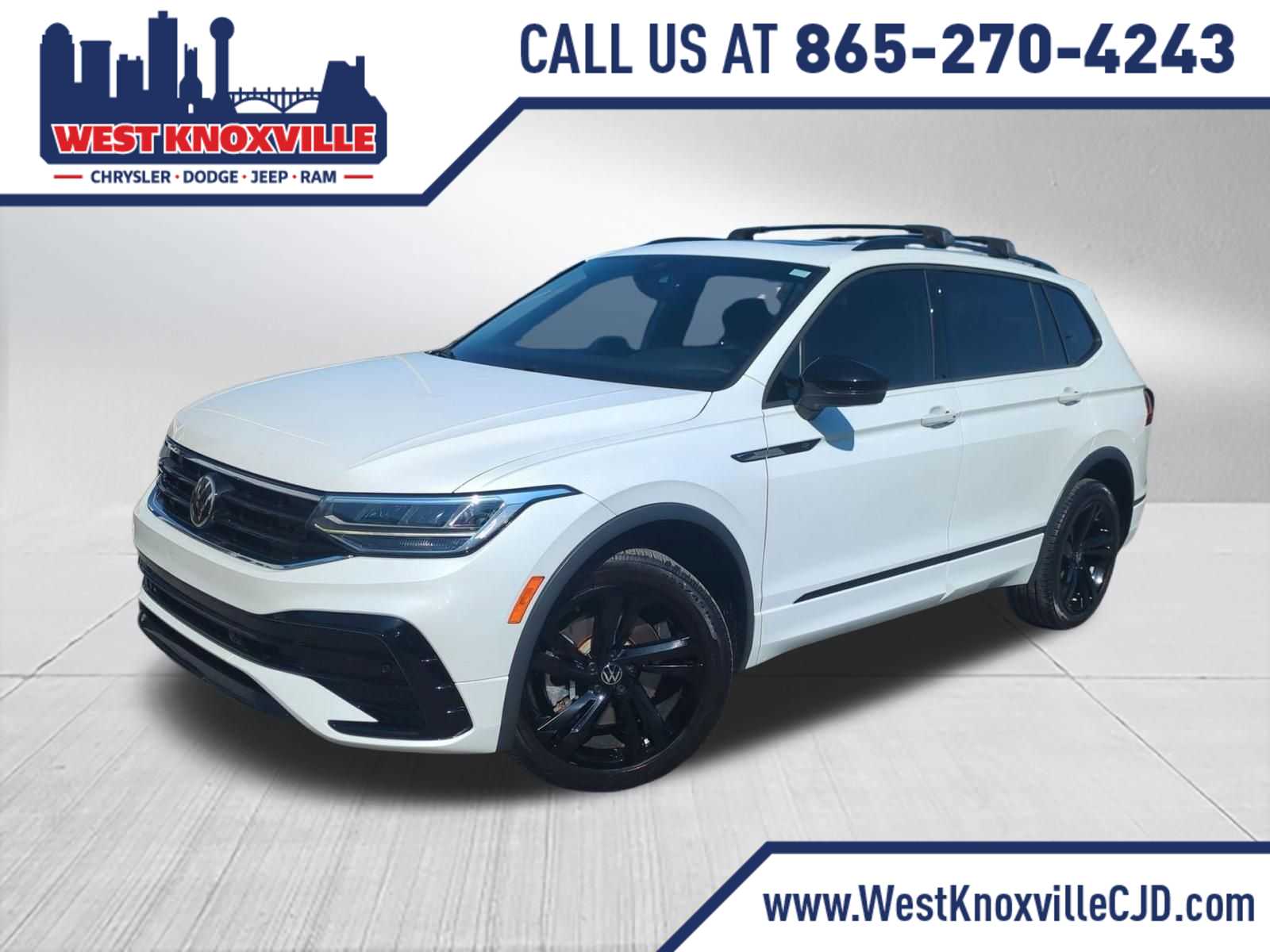 Thumbnail: 2023 Volkswagen Tiguan - 1