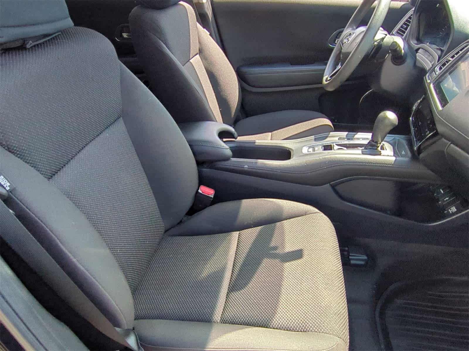 Thumbnail: 2018 Honda HR-V - 21