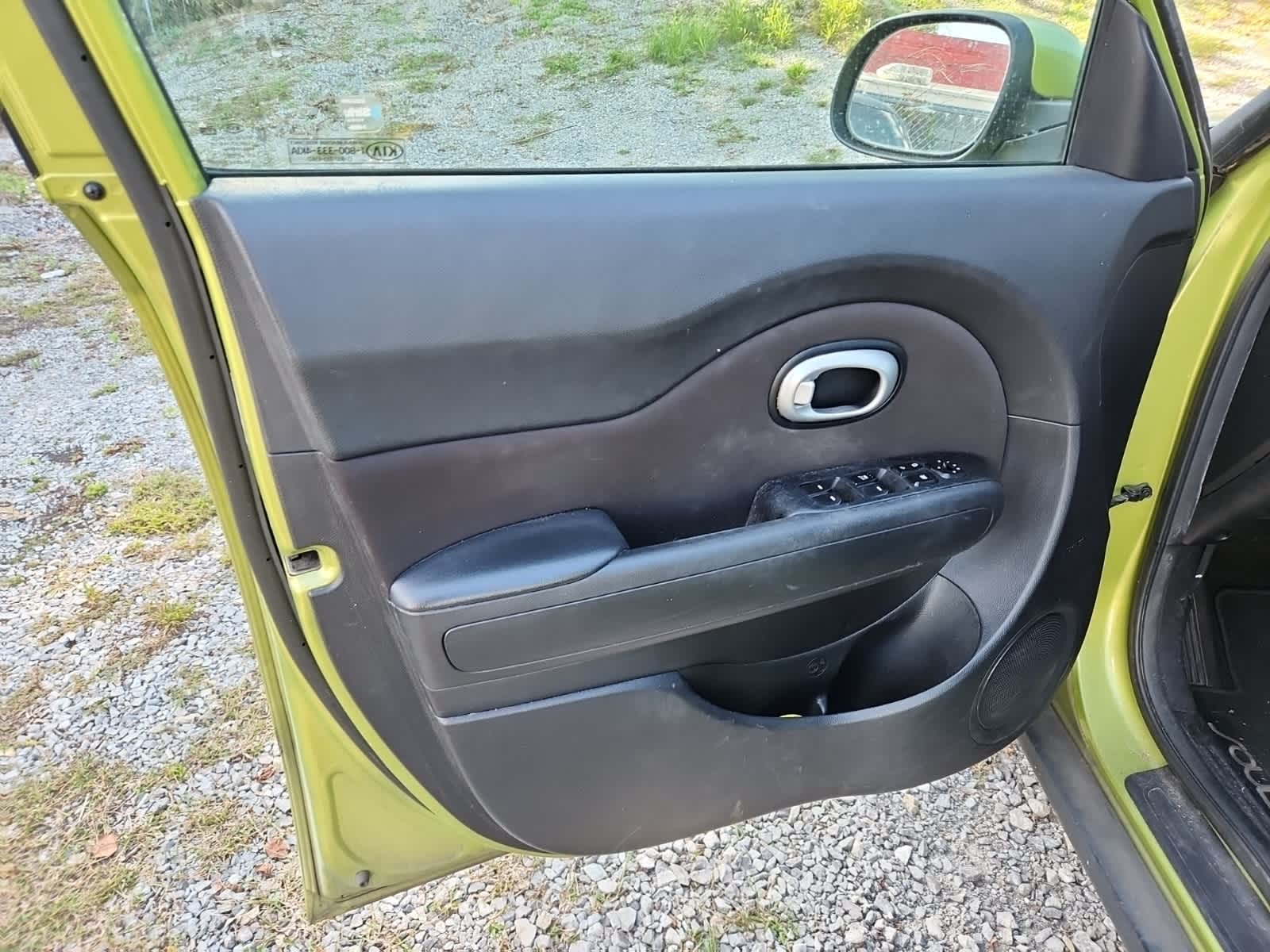 Thumbnail: 2016 Kia Soul - 16