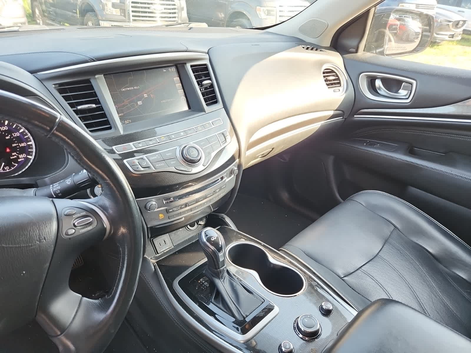 Thumbnail: 2019 INFINITI QX60 - 10