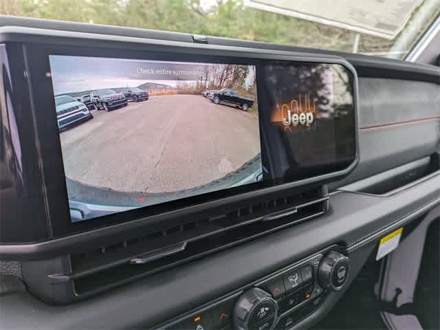 Thumbnail: 2025 Jeep Wrangler - 30