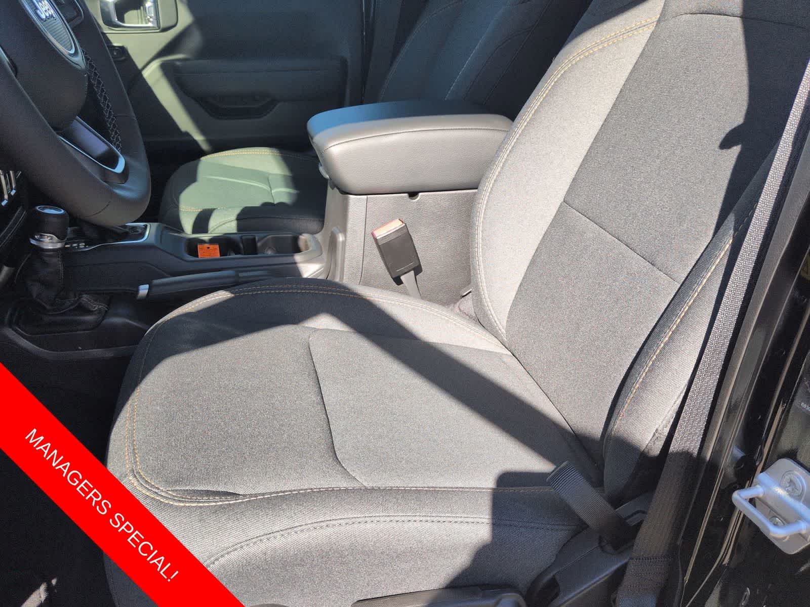 Thumbnail: 2026 Jeep Wrangler - 15