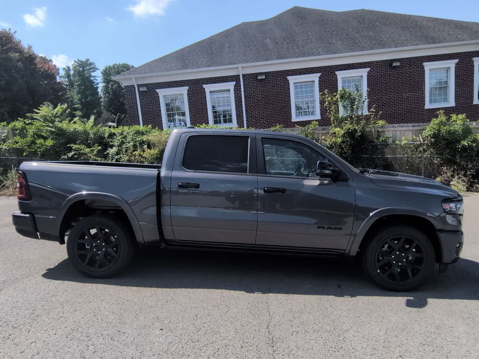 Thumbnail: 2026 RAM 1500 - 9