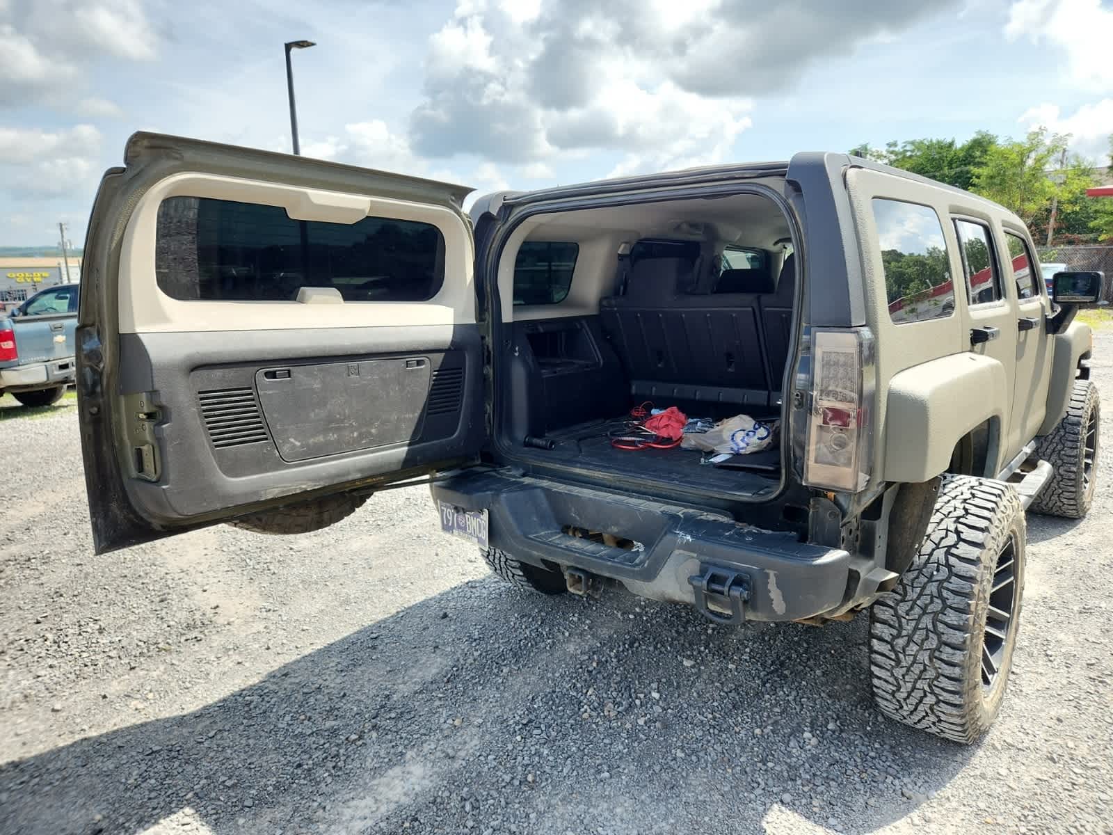 Thumbnail: 2006 Hummer H3 - 26